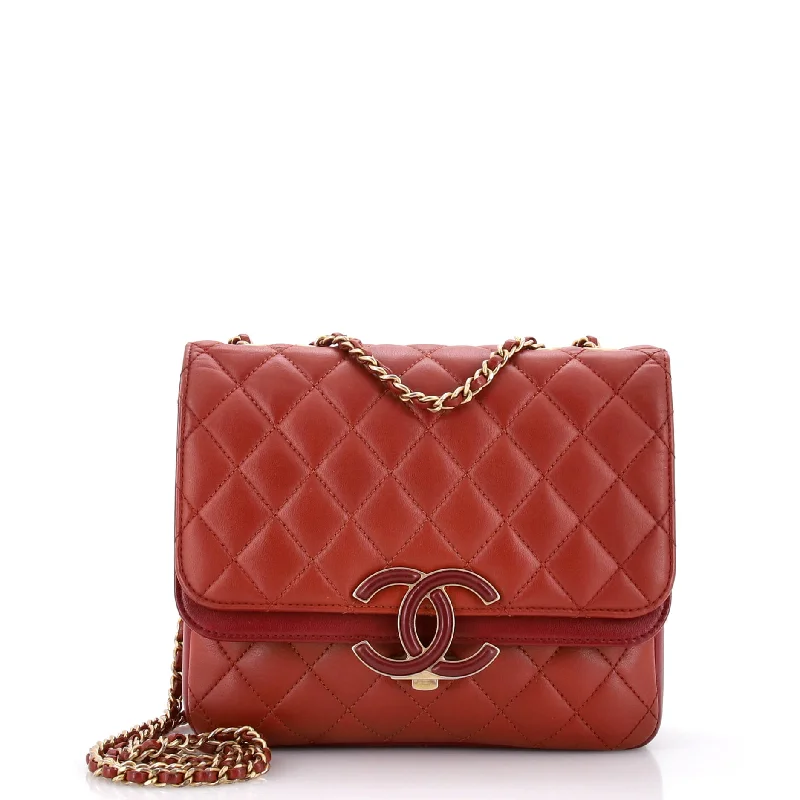 Shoulder bags with adjustable straps for comfort -CC Chic Double Flap Bag Quilted Lambskin North South