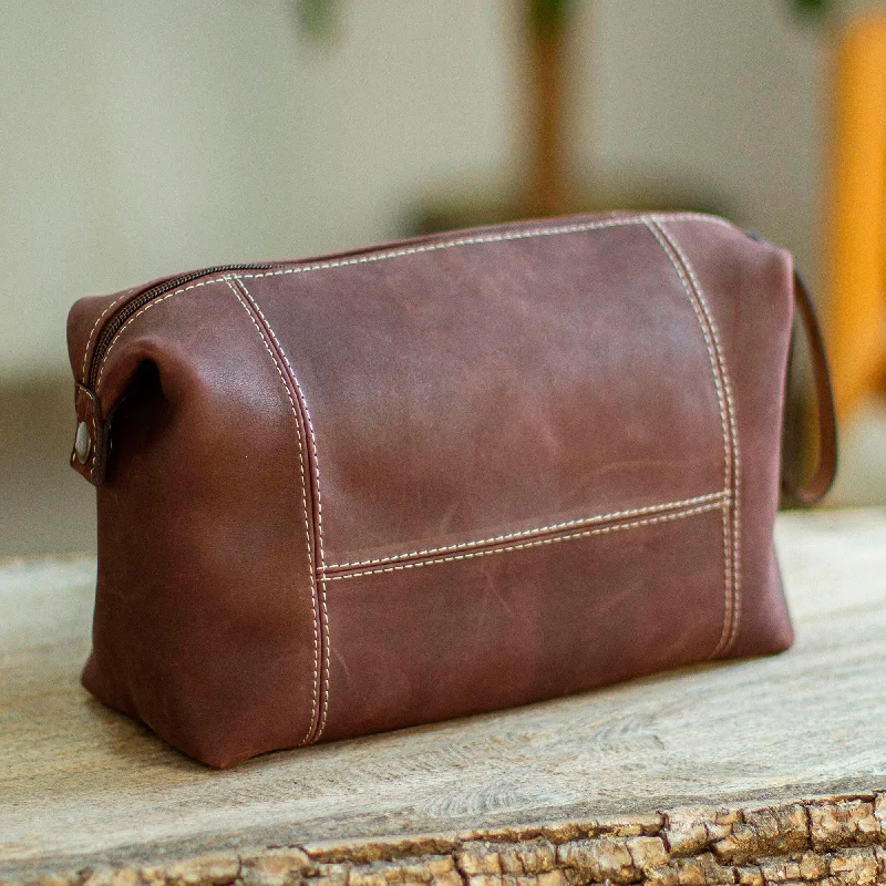 Brooklyn Bound in Brown Brown Leather Unisex Toiletry Travel Bag