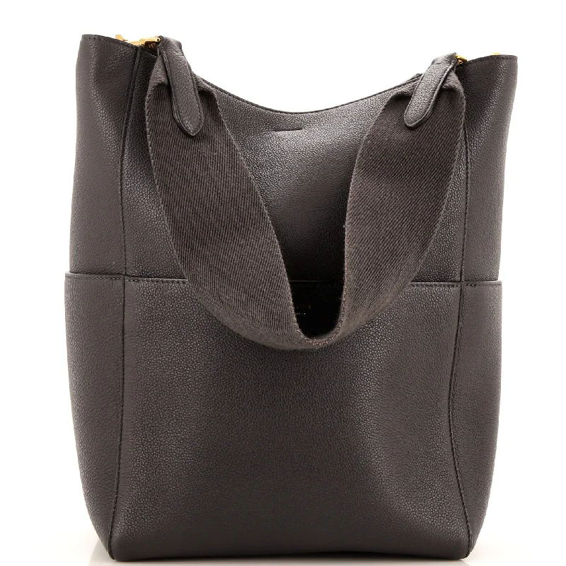 Shoulder bags with sleek hardware for sophistication -Sangle Seau Bag Calfskin Large