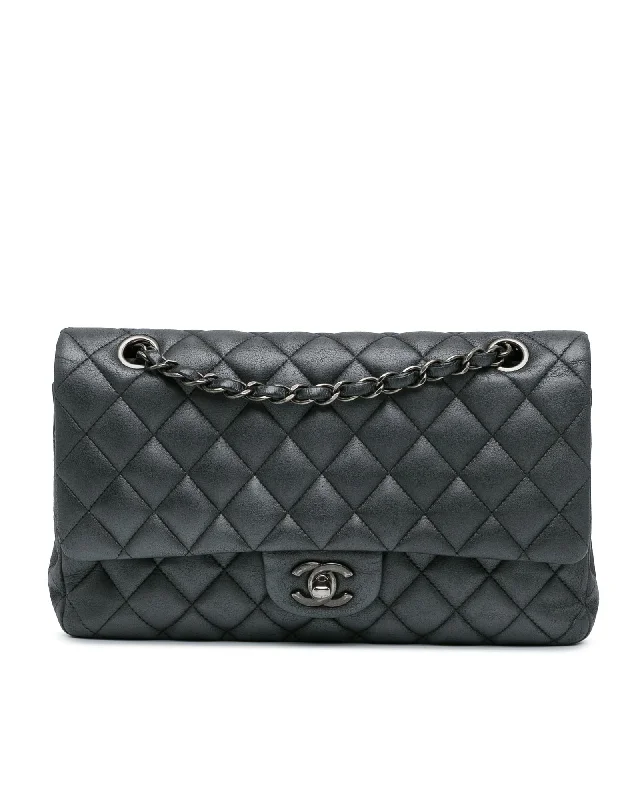 Tote bags with a vintage design for a nostalgic and timeless appeal-Quilted Lambskin Double Flap Shoulder Bag