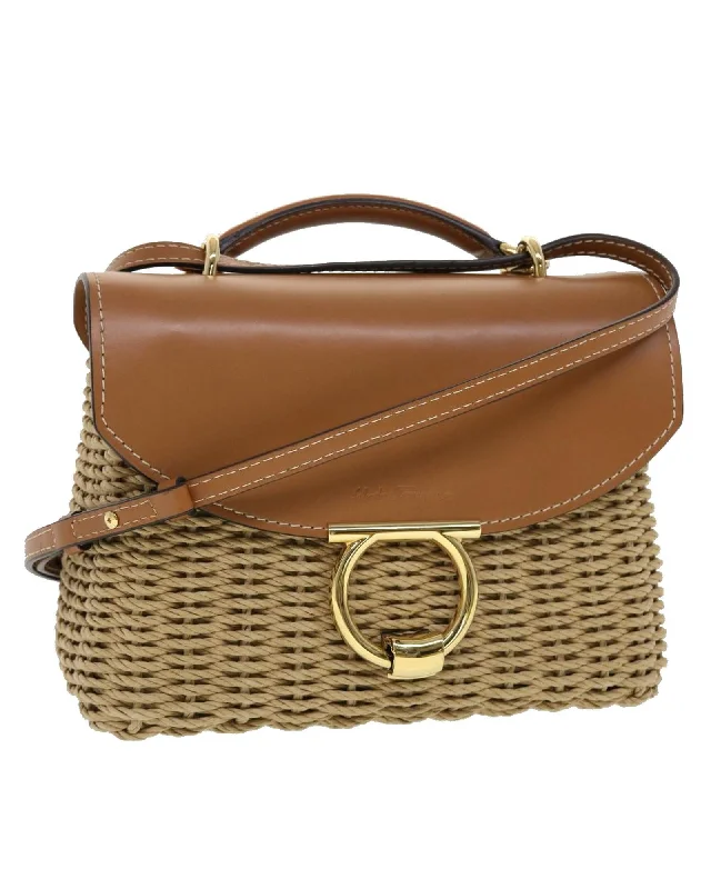 Best tote bags with vegan leather for an eco-friendly and stylish alternative-Beige Wood Shoulder Bag with Gancini Motif