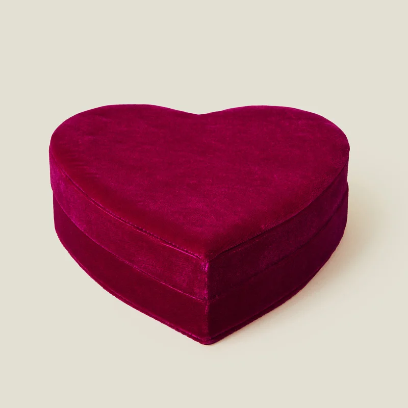 Handle bags with contrast stitching for detail -Velvet Heart Jewellery Box Pink